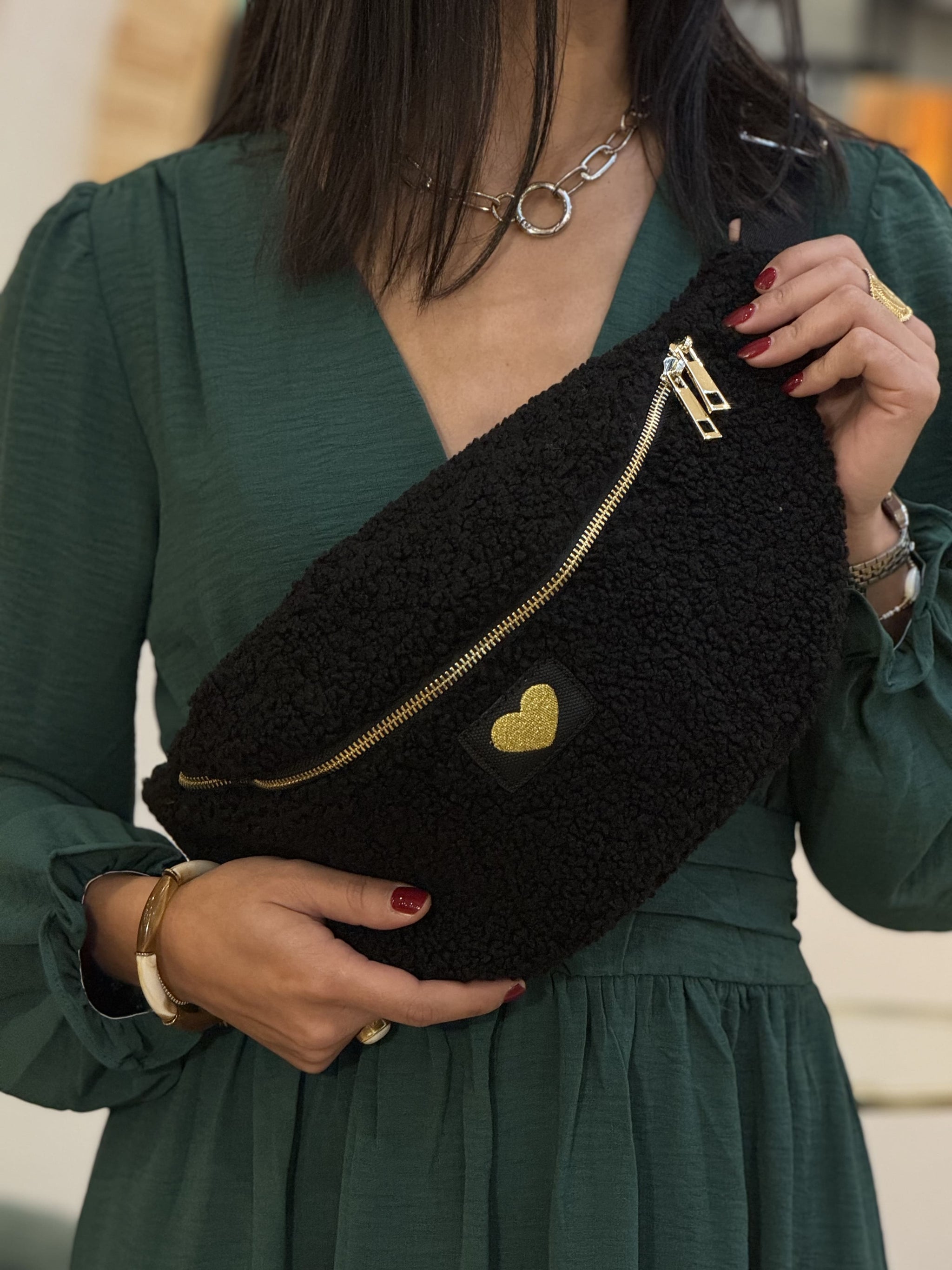 Accesoires De Mademoiselle / アクセソワ・ドゥ・マドモワゼル スネークレザー/スワロフスキー・クリスタルバケットショルダー23cm Auth Accessoires De Mademoiselle (ADMJ) - Black Leather Tote Bag | eBay